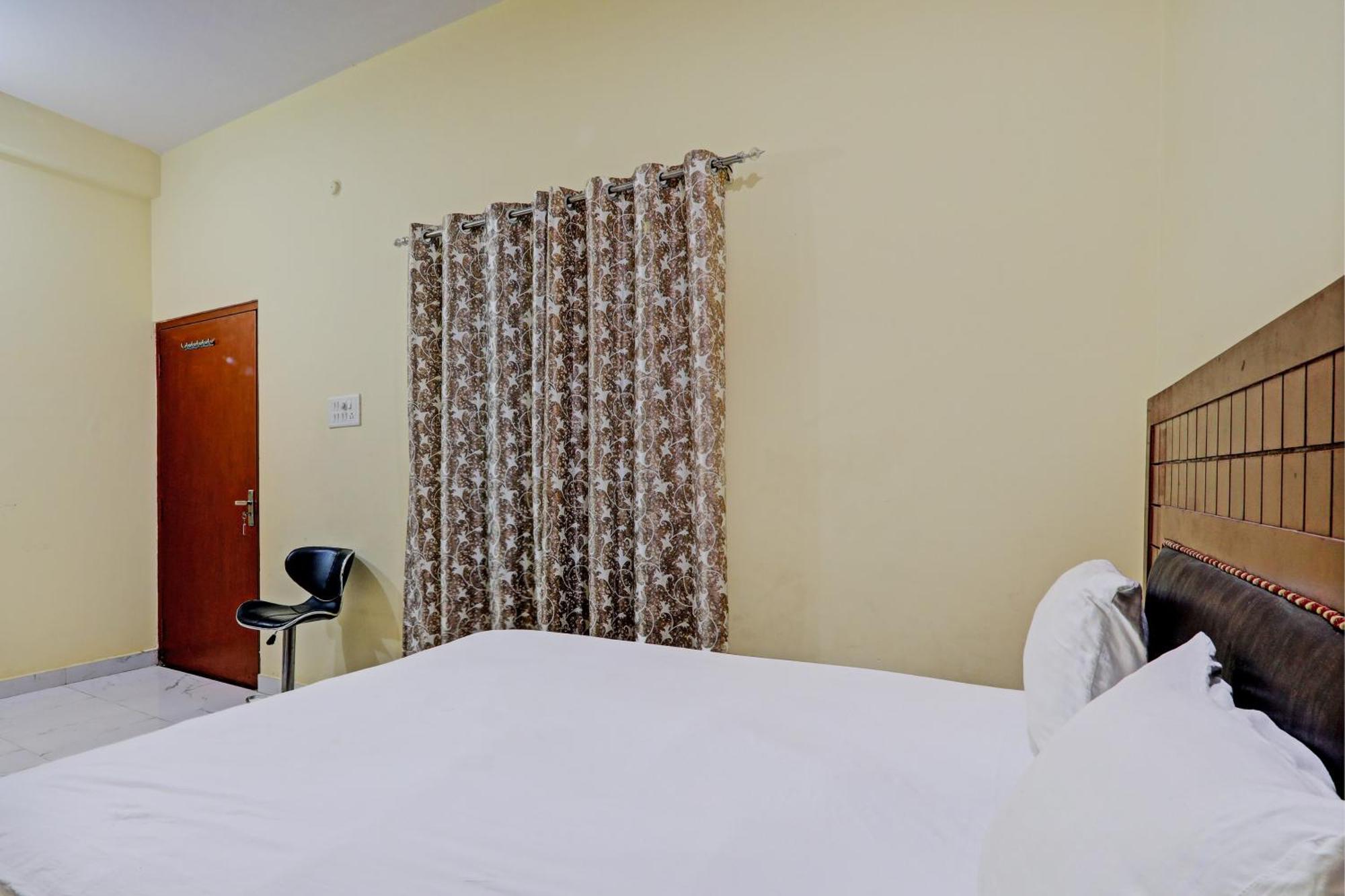 Hotel O Home Singhs Delight Váránasí Exteriér fotografie