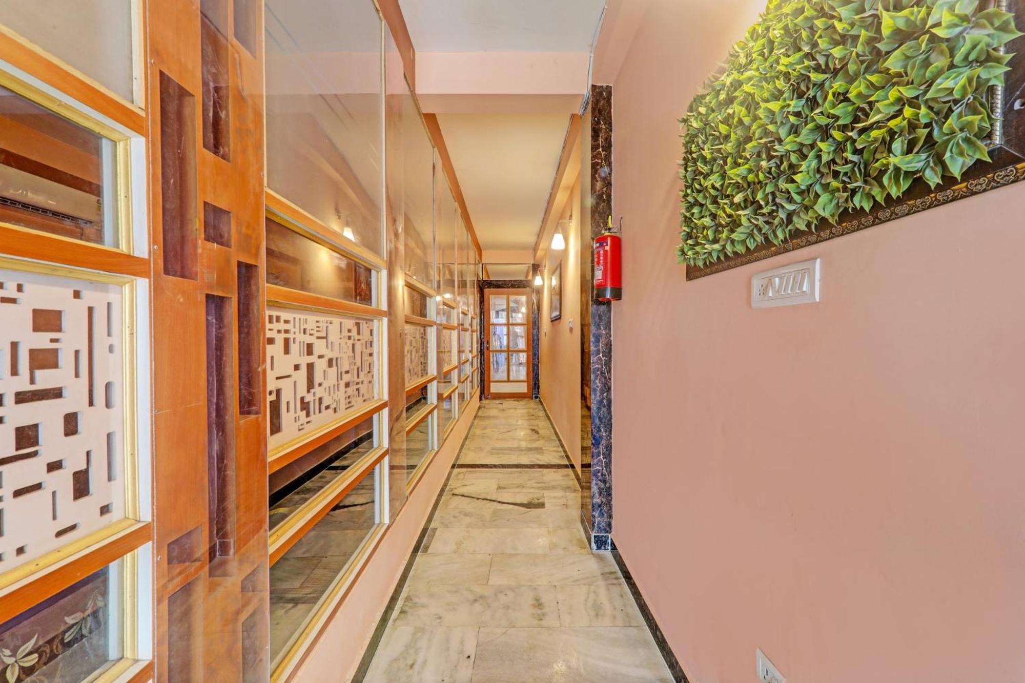 Hotel O Home Singhs Delight Váránasí Exteriér fotografie